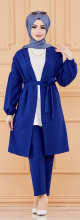 Ensemble habillé pour femme : Veste et pantalon (Tenue hijab) - Couleur bleu roi Ensemble habille pour femme : Veste et pantalon (Tenue hijab) - Couleur bleu roi