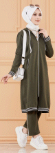 Ensemble décontracté avec tunique à capuche ample et pantalon assorti (Vetement hijab de sport mastour pour femme voilée) - Couleur kaki Ensemble decontracte avec tunique a capuche ample et pantalon assorti (Vetement hijab de sport mastour pour femme voilee) - Couleur kaki