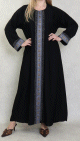 Robe Abaya Dubaï noire de qualité avec bande brodée et strass idéale pour la fête de l'Aïd 2025 Robe Abaya Dubai noire de qualite avec bande brodee et strass ideale pour la fete de l'Aid 2025