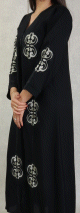 Robe Abaya Dubaï noire de qualité avec strass et broderies Robe Abaya Dubai noire de qualite avec strass et broderies