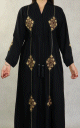 Robe de soirée Abaya Dubaï noire de qualité avec nombreuses broderies, strass et ceinture interne Robe de soiree Abaya Dubai noire de qualite avec nombreuses broderies, strass et ceinture interne
