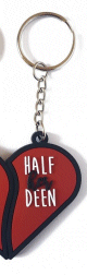 Porte-clé plastique souple "Half her Deen" (La moitié de sa religion) - Demi coeur incurvé نصف دينه Porte-cle plastique souple "Half her Deen" (La moitie de sa religion) - Demi coeur incurve