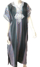 Gandoura / Robe marocaine pour femme avec rayures multicolores (Taille Standard) - Noire Gandoura / Robe marocaine pour femme avec rayures multicolores (Taille Standard) - Noire